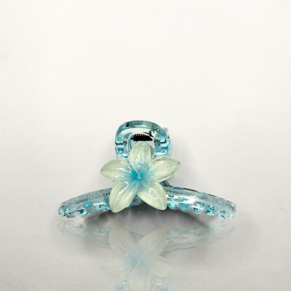 Transparent Petal Floral Hair Clutcher – Big