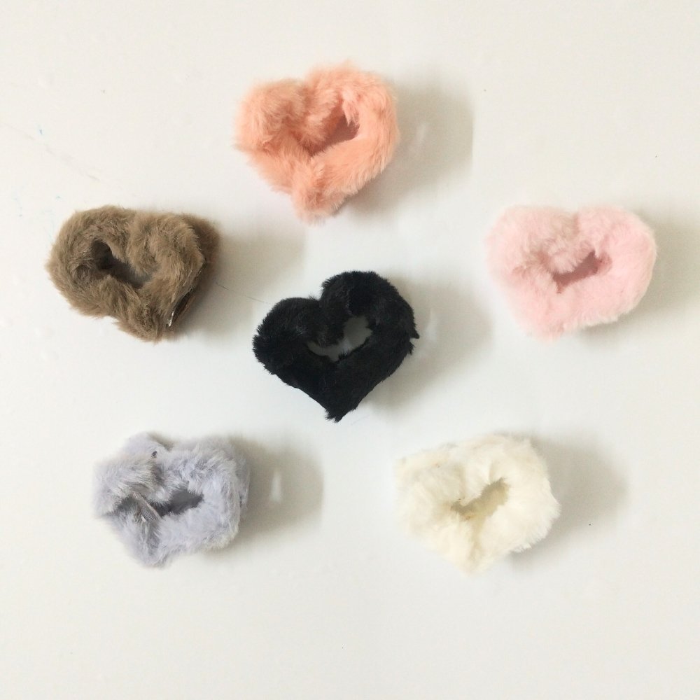 Heart Shaped Fur Clips – Medium