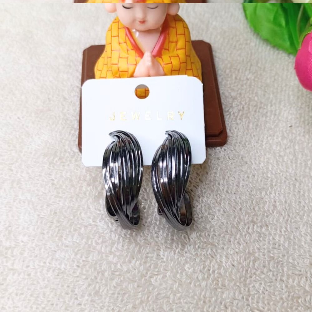 Twisted Black Metal Hoop Korean Earrings